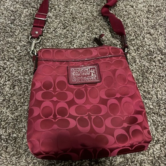 Vintage Coach Poppy Crossbody Festival Bag Raspberry Pink - Picture 1 of 2